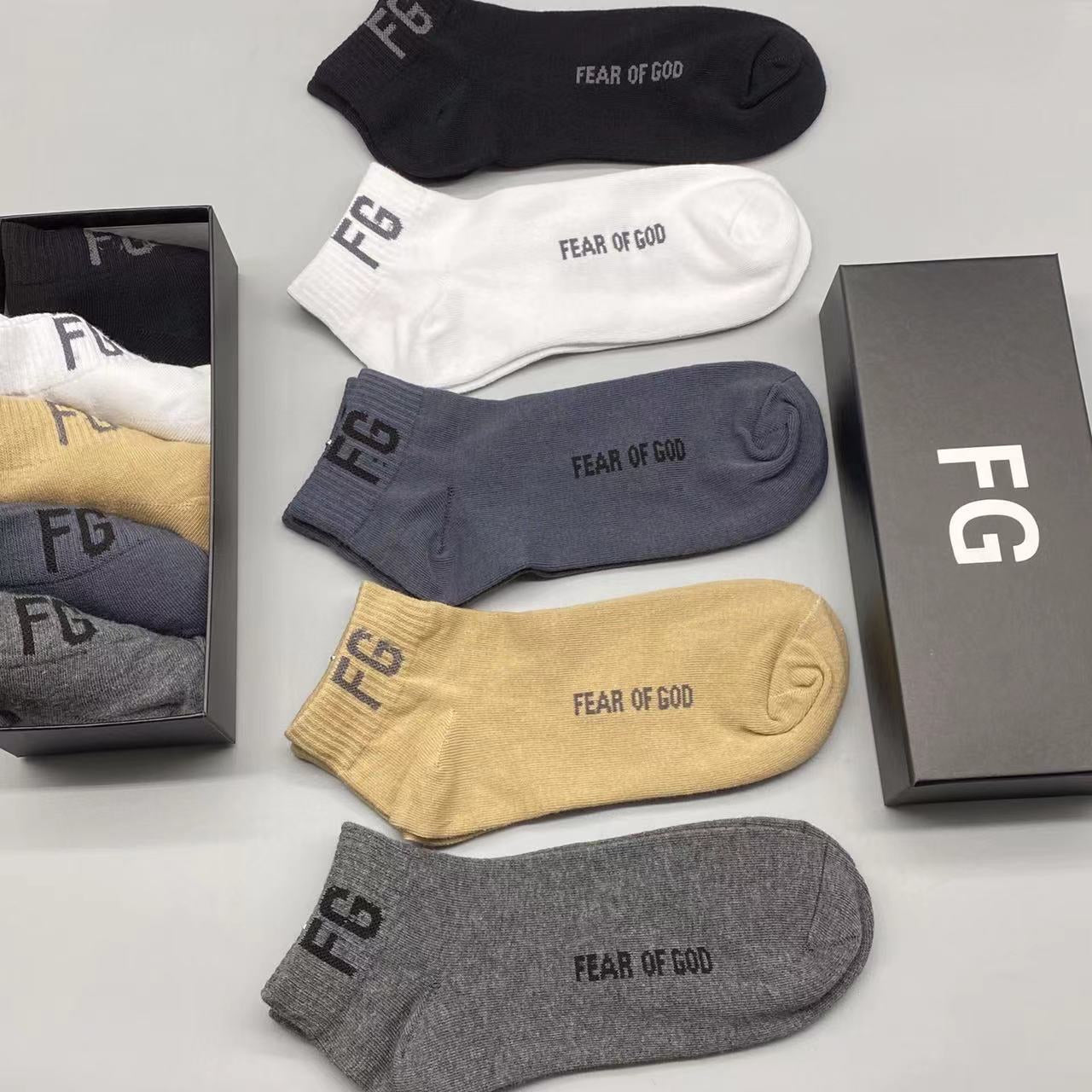 FEAR OF GOD SOCKS #2