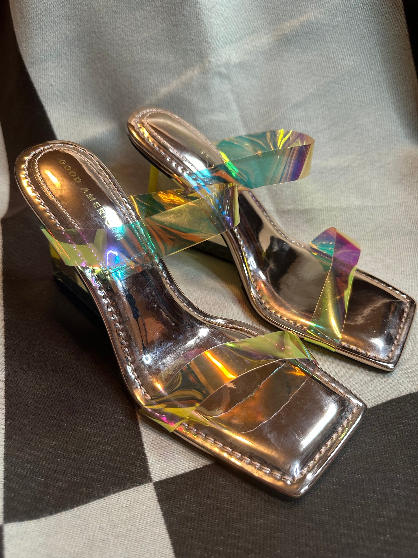 GOOD AMERICAN WOMEN’S Cinder-F*cking-rella Metallic Rainbow Wedge Sandals